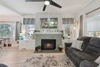 Building Photo - 1108 Hawthorne Ave Building Photo - 1108 Hawthorne Ave