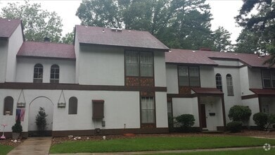Building Photo - 120 Emperado Way