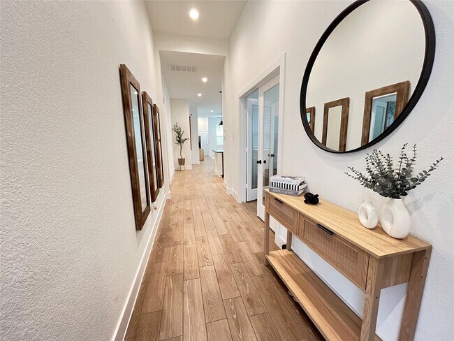 Foto del edificio - 177 Hidden Peak Dr