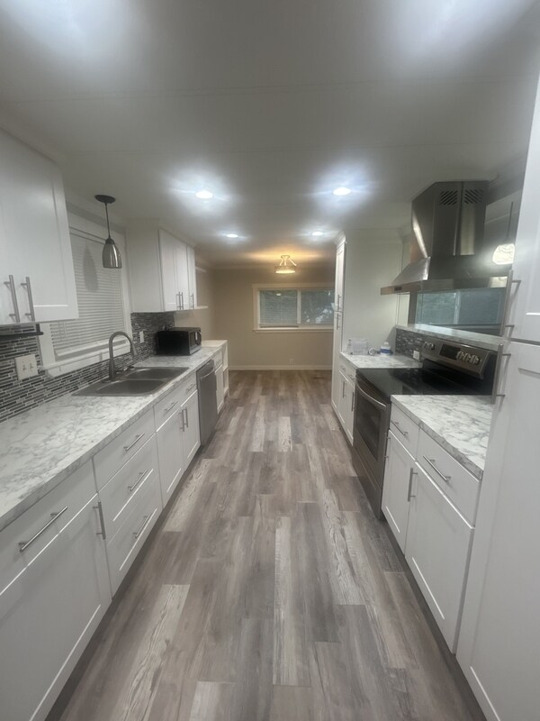 Foto del edificio - 8449 Moonlight Way