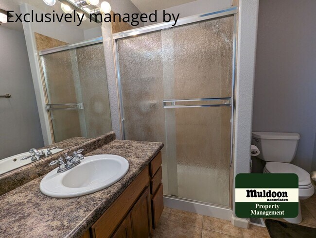 Foto del edificio - Spacious Updated Pueblo West Home! Pet Fri...