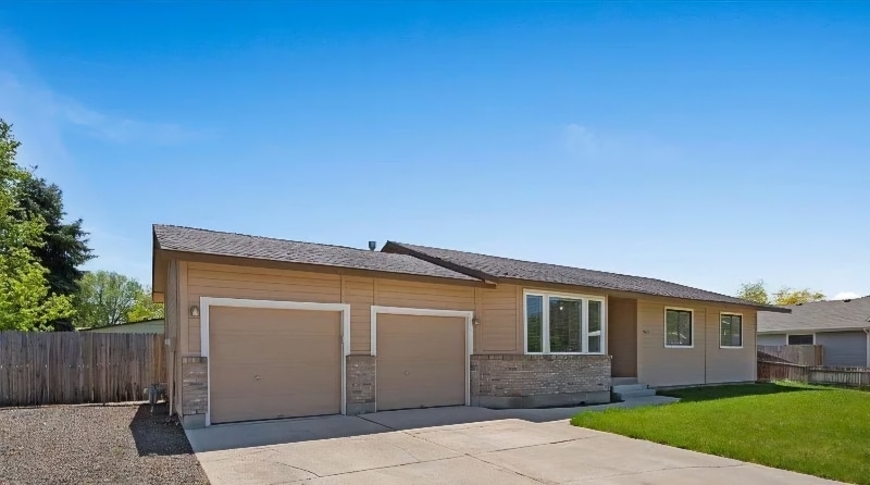 Primary Photo - 9603 W Edna St