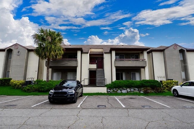 Foto del edificio - 10265 Gandy Blvd N