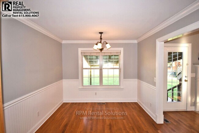 Building Photo - Amazing 4BR/3BA+Bonus in wonderful Brentme...