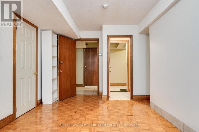 Building Photo - 20 Montesson St