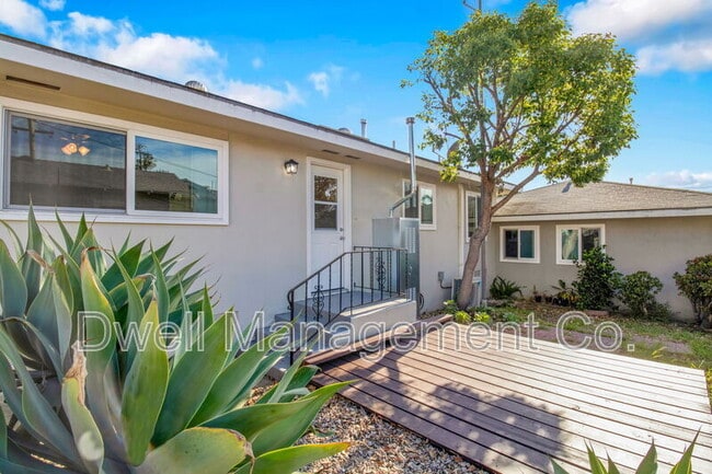 Foto del edificio - 4521 3rd St