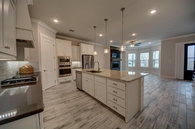 Building Photo - 216 Morningside Dr