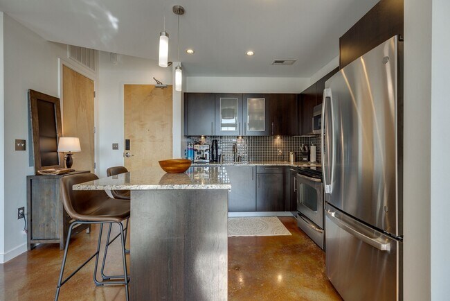 Foto del edificio - 1154 Division St
