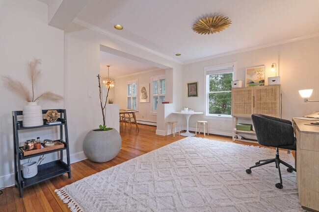 Foto del edificio - 42 Davis Ave