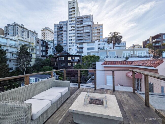 Foto del edificio - 1025 Lombard St