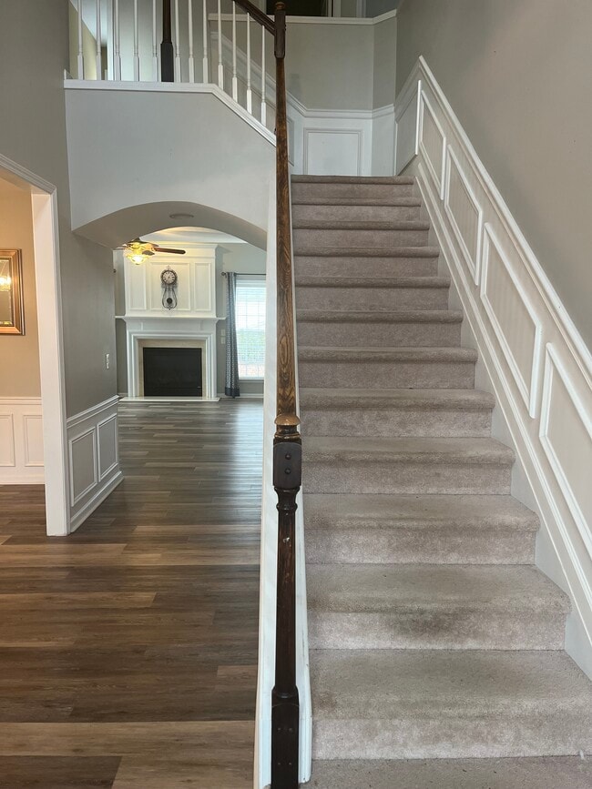 Foto del edificio - 5434 Wind Mountain Ln