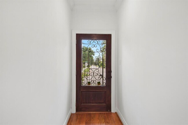 Foto del edificio - 4501 Crawford St