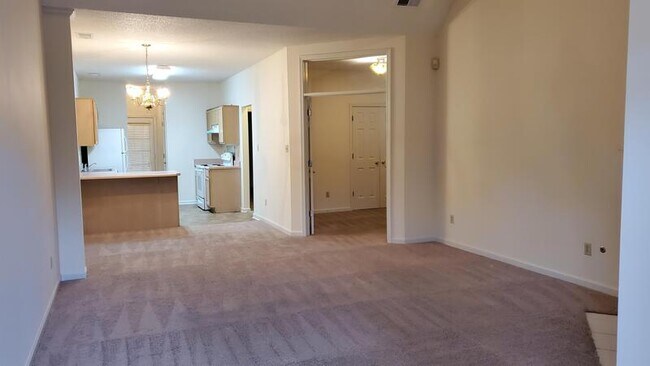 Building Photo - 1163 Brady Hollow Ln
