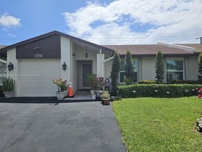 Building Photo - 15700 Bottlebrush Cir