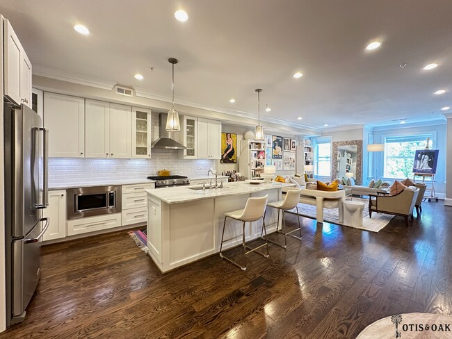 Foto del edificio - 3624 10th St NW