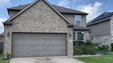 Building Photo - 8814 Alpine Wood Wy