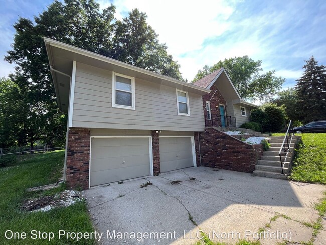 Building Photo - 3 br, 2 bath House - 7405 NW 78th Street
