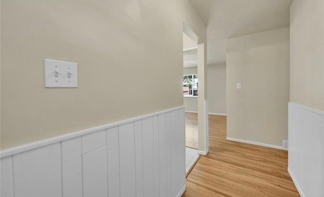 Building Photo - 3-bedroom Rancher in Countryside Estates!