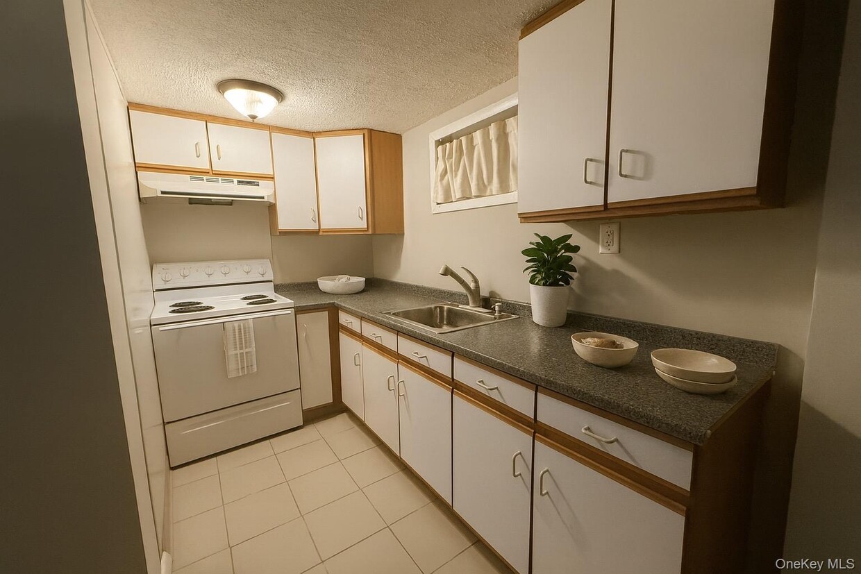 Foto del edificio - 1321 Manor Ln