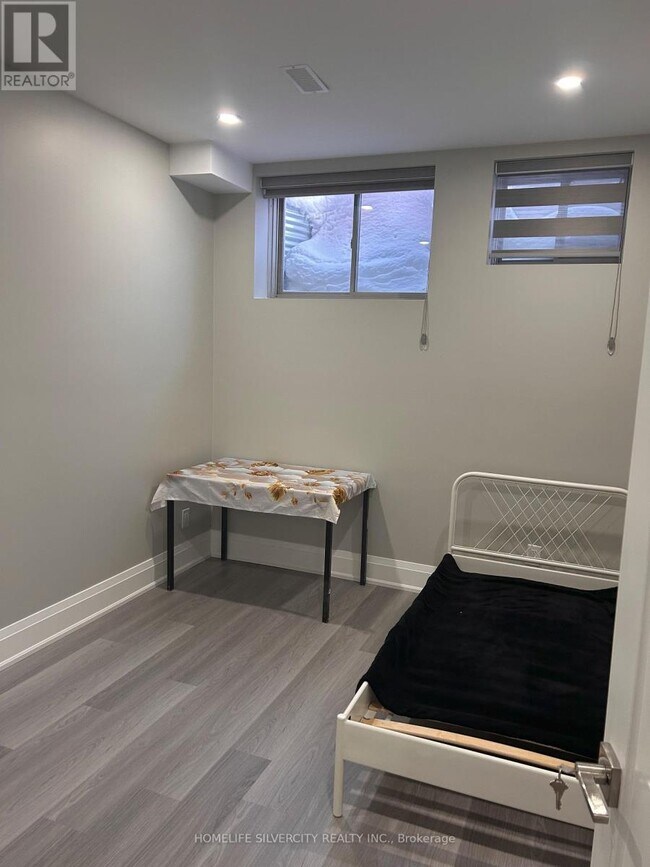 Photo du bâtiment - 9 Ida Ter