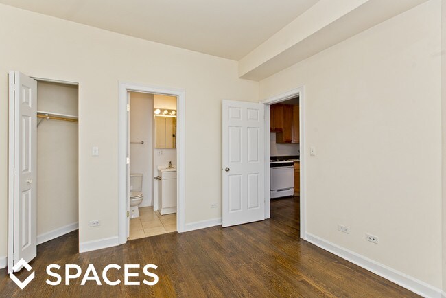 Building Photo - 2737 N Mildred Ave