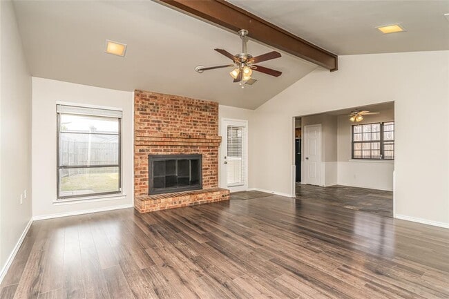 Building Photo - 7314 Harvest Hill Dr