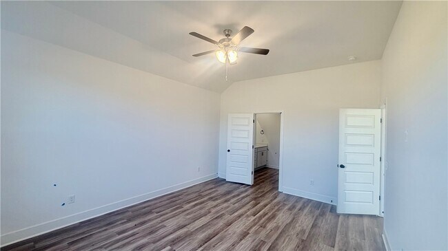 Building Photo - 458 W Taverner Xing