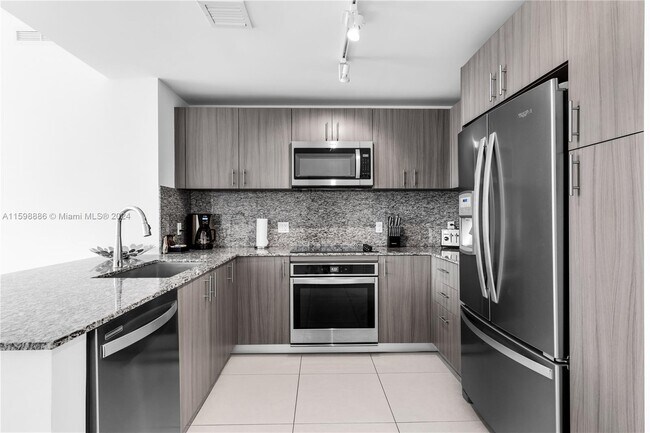 Foto del edificio - 5350 NW 84th Ave