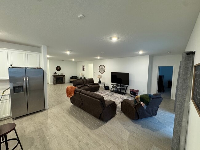 Building Photo - 8486 Horsebit Cir