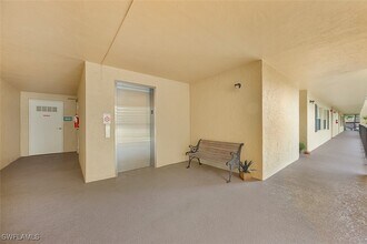 Building Photo - 1083 Forest Lakes Dr