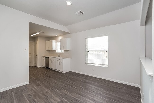 Building Photo - 19035 Brescia Ln