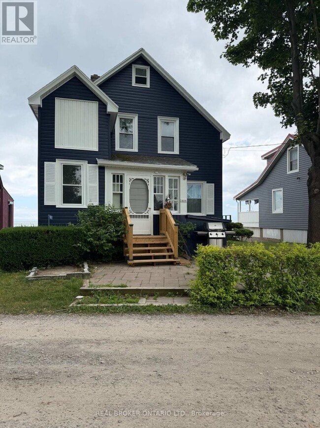 Building Photo - 11611 Beach Road West