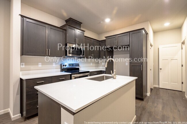 Foto del edificio - 2 Bedroom Oasis in the Heart of Happy Valley!