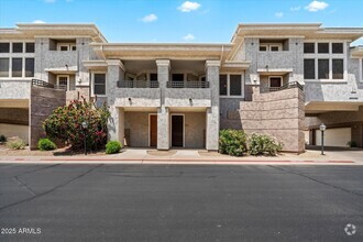 Building Photo - 15221 N Clubgate Dr