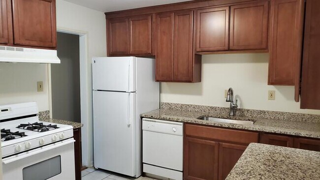 Foto del edificio - 4967 Sea Isle Rd