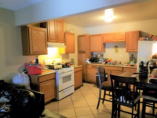 Foto del edificio - 1752 W Neighbors Ave