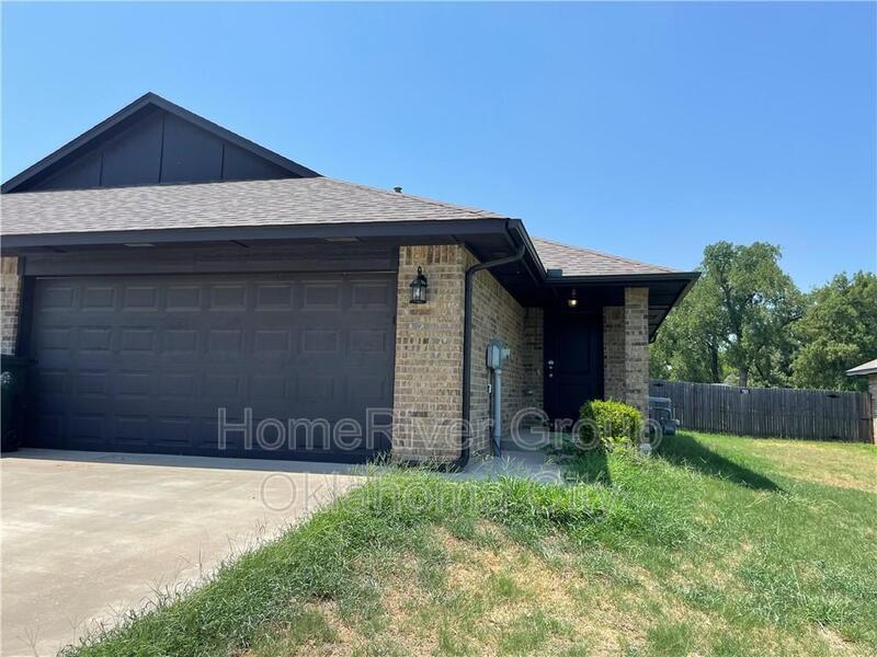 923 Leisure Dr, Midwest City, OK 73110 House Rental in Midwest City