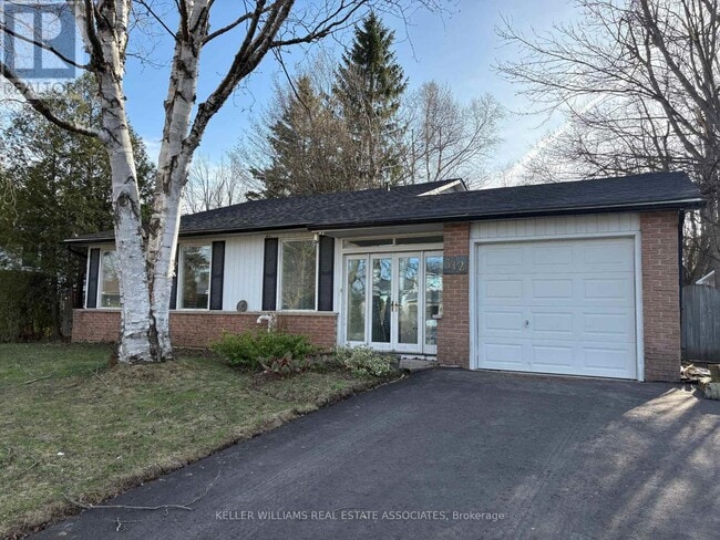 Building Photo - 312 Pineview Gardens
