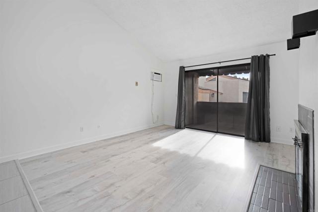 Foto del edificio - 2920 Briarwood Rd