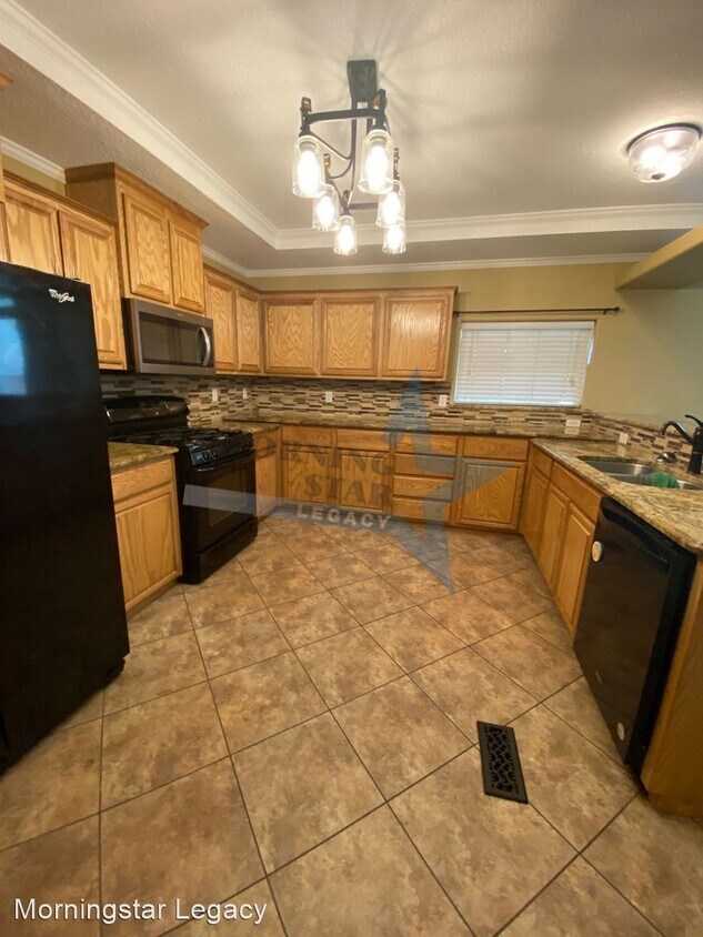 806 N Fairacres Rd, Las Cruces, NM 88005 House Rental in Las Cruces