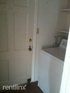 Foto del edificio - 2 br, 1 bath House - 421 Ponder St