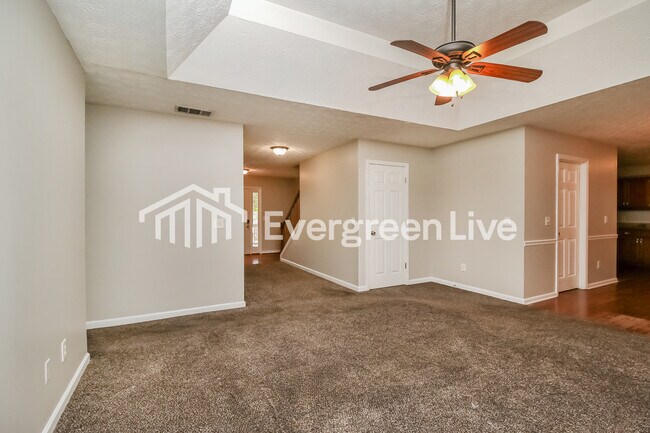 Building Photo - 9280 Scarlett Dr SW