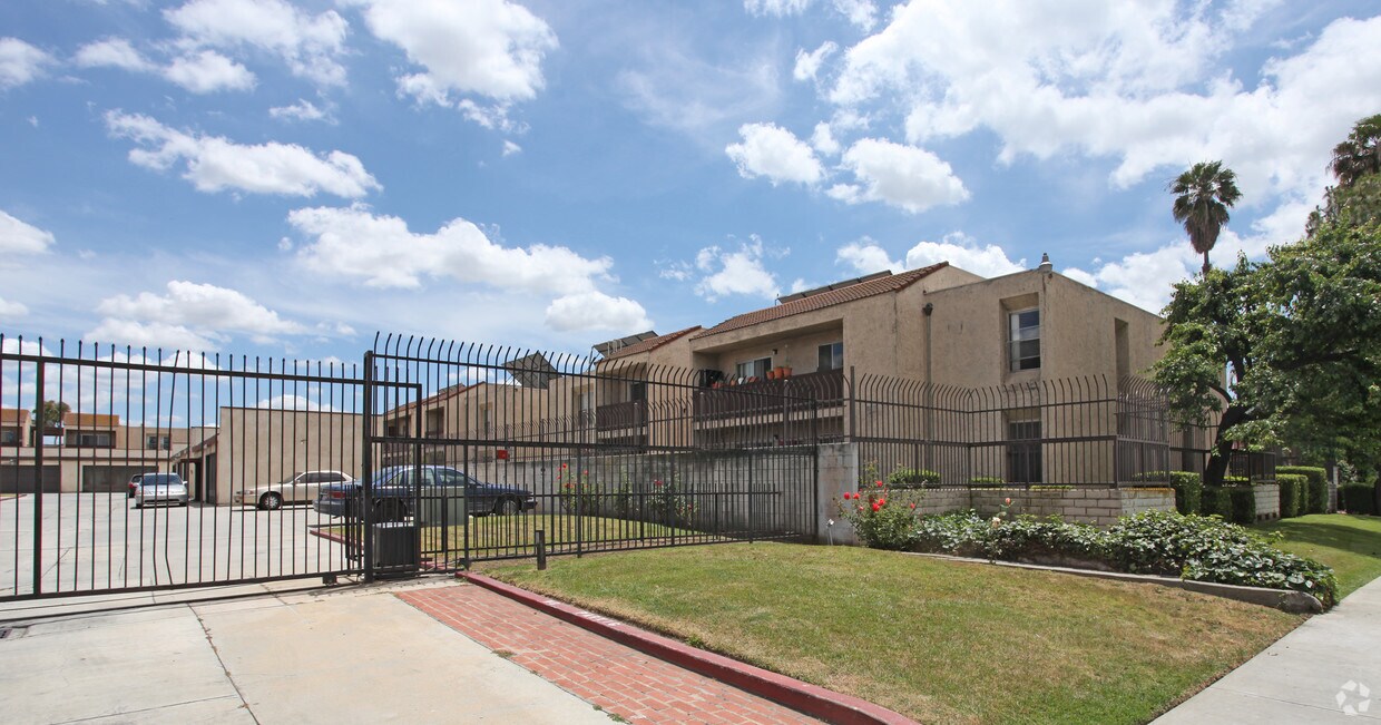 Foto del edificio - 1520 California Ave
