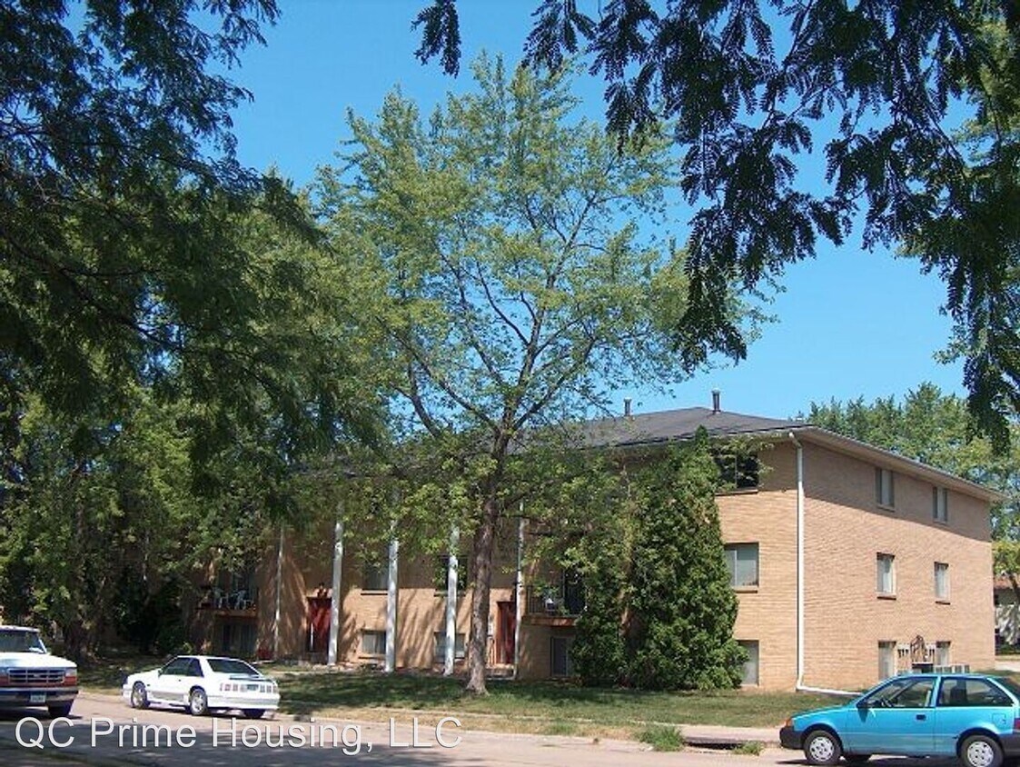 Foto principal - 1630 W 42nd St