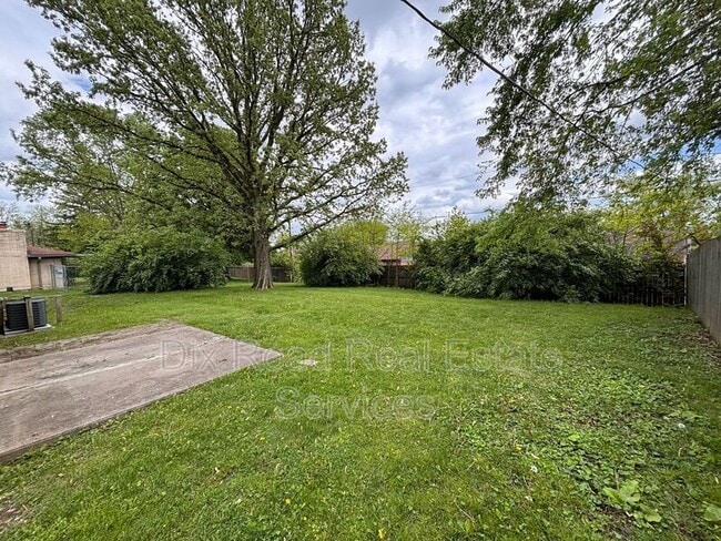 Building Photo - 3312 Burgoyne Dr