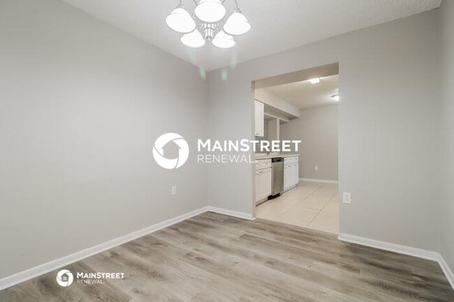 Building Photo - 3 Bedroom Pet-Friendly Home in SANFORD, FL with Main Street Renewal