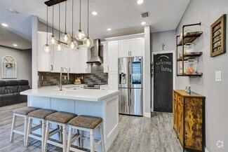 Building Photo - 3467 SW 170th Ter