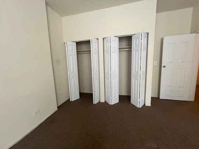 Building Photo - 4123 S Ellis Ave