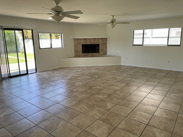 Building Photo - 6302 Mt Aguilar Dr