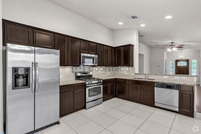 Building Photo - 9405 Sweetgum Dr